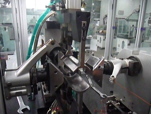 Maszyna do wywijania oprawki z drutu miedzianego PMDC Rotor Riser Commutator dostawca